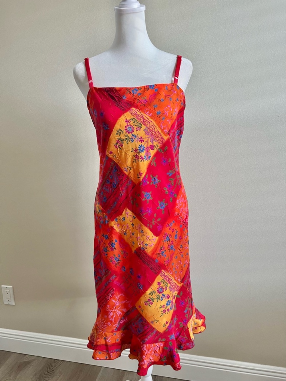 Vintage 1990s Cottagecore Patchwork Floral Ruffle Hem Dress City Triangles 9